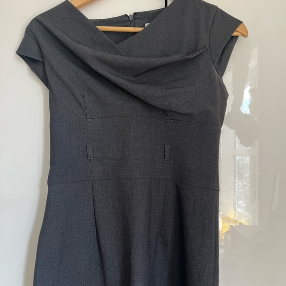 Calvin klein size 6/8 office dress - Picture 3 of 3